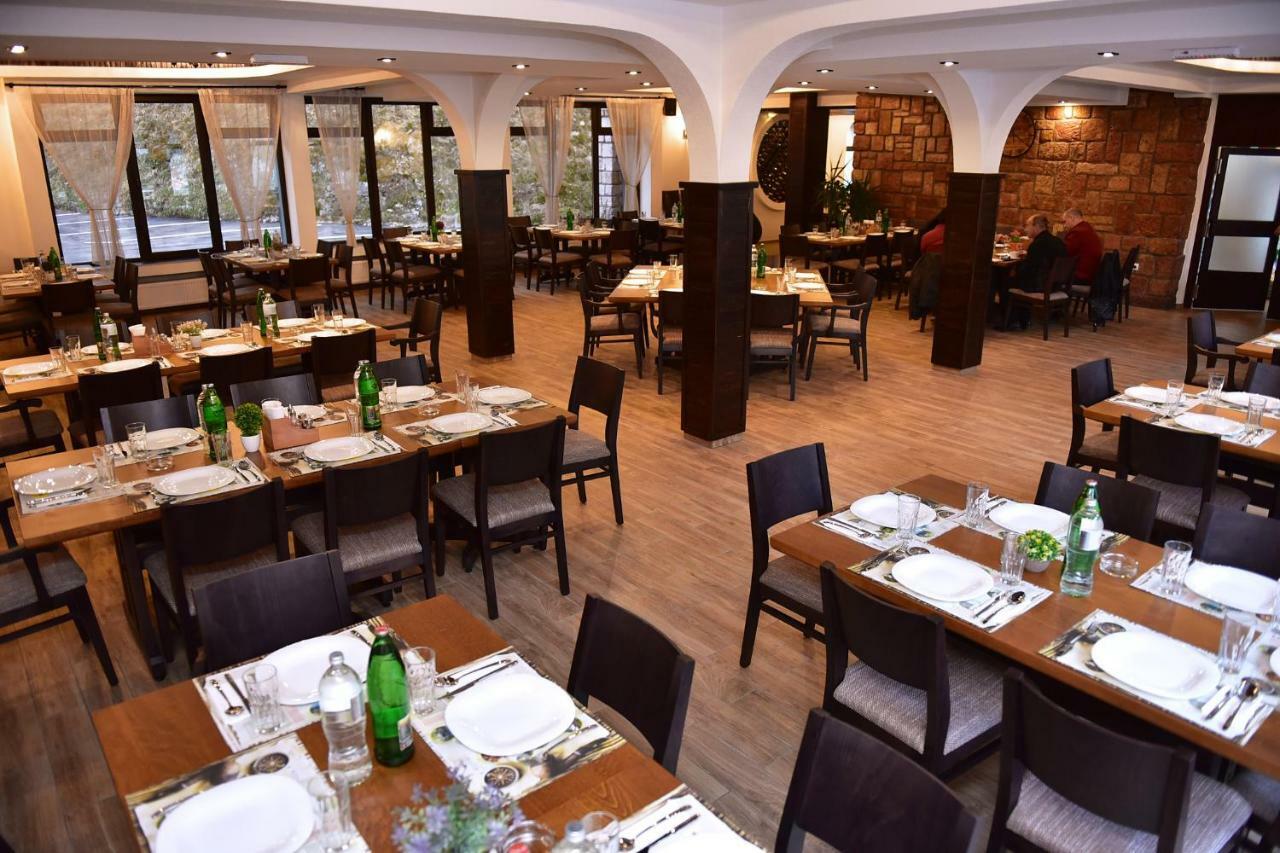 Restoran Sa Prenocistem Gornjak Krepoljin Exterior foto